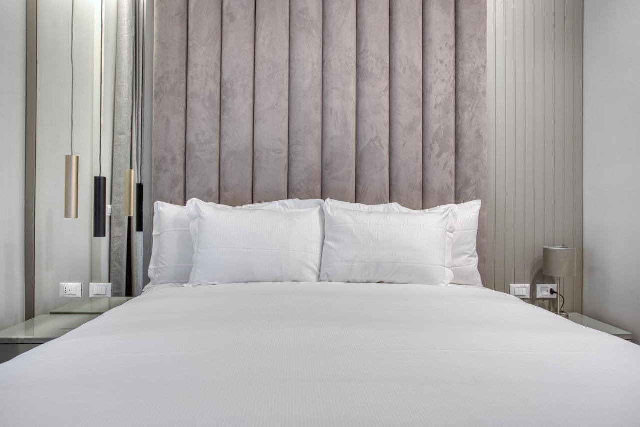 Le Suite Del Corso The Smart Boutique Aparthotel By Ospitami Milano Dış mekan fotoğraf
