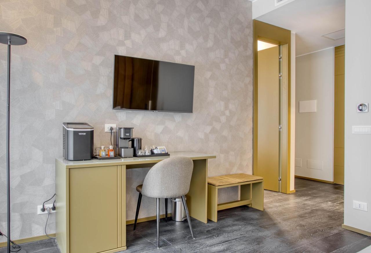 Le Suite Del Corso The Smart Boutique Aparthotel By Ospitami Milano Dış mekan fotoğraf