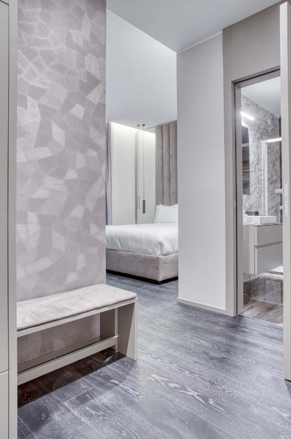 Le Suite Del Corso The Smart Boutique Aparthotel By Ospitami Milano Dış mekan fotoğraf
